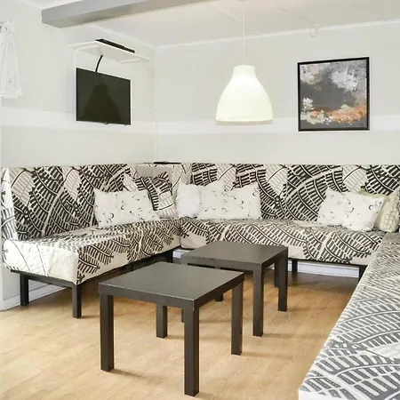 Prázdninový dům Gorgeous In With Sauna *